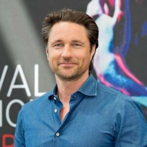 Martin Henderson